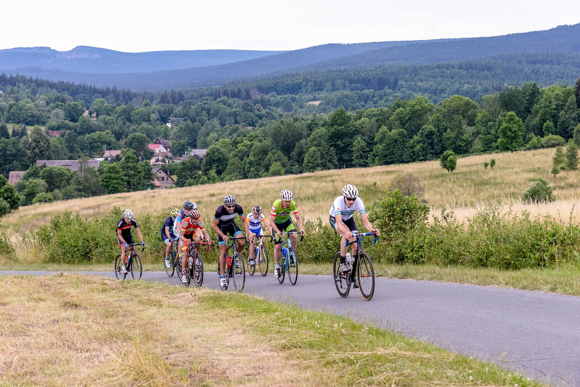 Szosowy Klasyk przez G�ry Izerskie