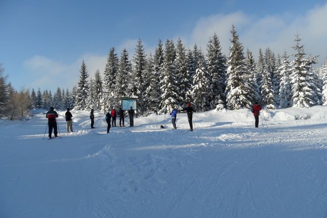 Rozdroe pod Cich Rwni - skrzyowanie Szlaku Cietrzewia z trasami